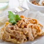 Pasta con le noci senza panna, un primo piatto cremoso e saporito 1 Pasta con le noci ricetta