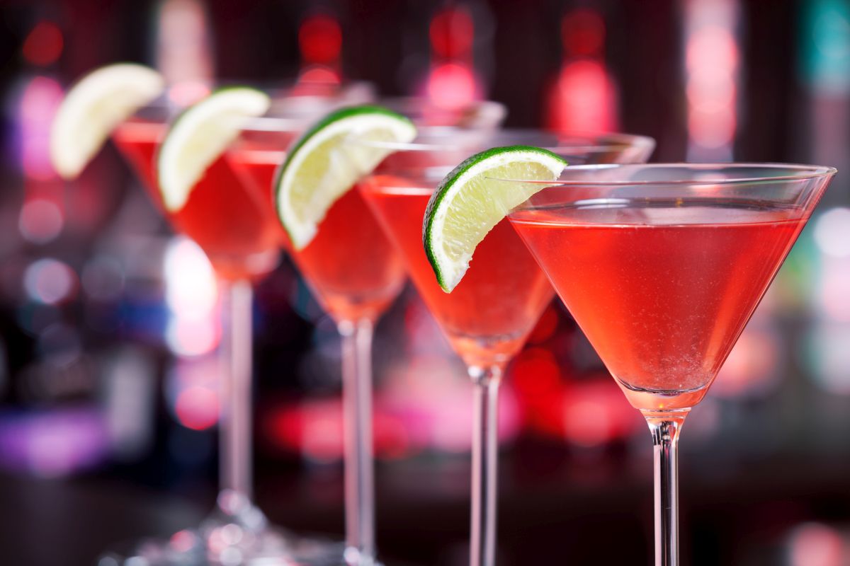Cosmopolitan, il cocktail che ha rivoluzionato il costume 2 Ricetta Cosmopolitan cocktail