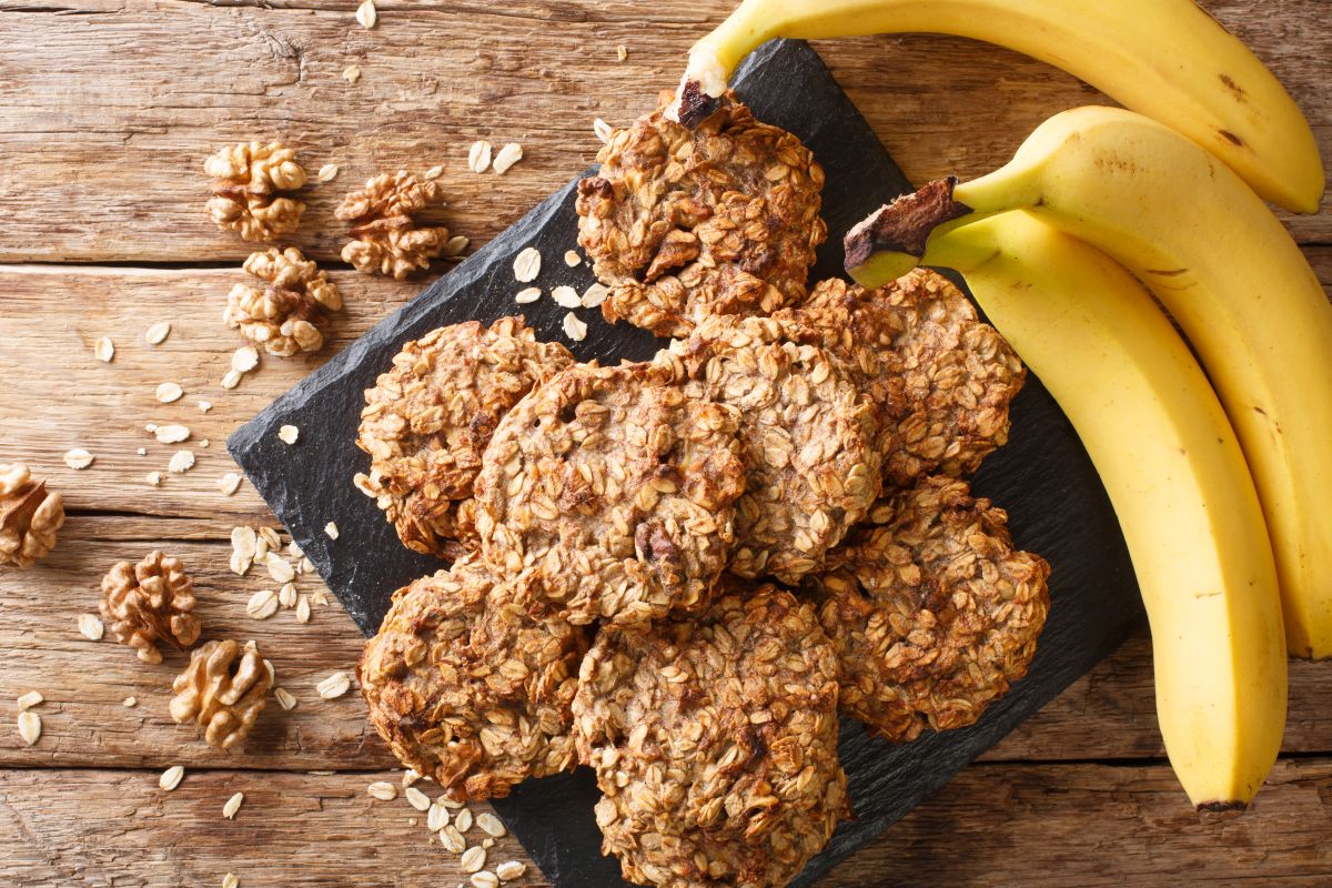 Fiocchi d'avena, proprietà, valori nutrizionali, usi e ricette 5 fiocchi d'avena, perfetti anche nei biscotti