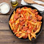 Pasta alla zozzona, un primo romano ricchissimo e goloso 1 pasta alla zozzona ricetta