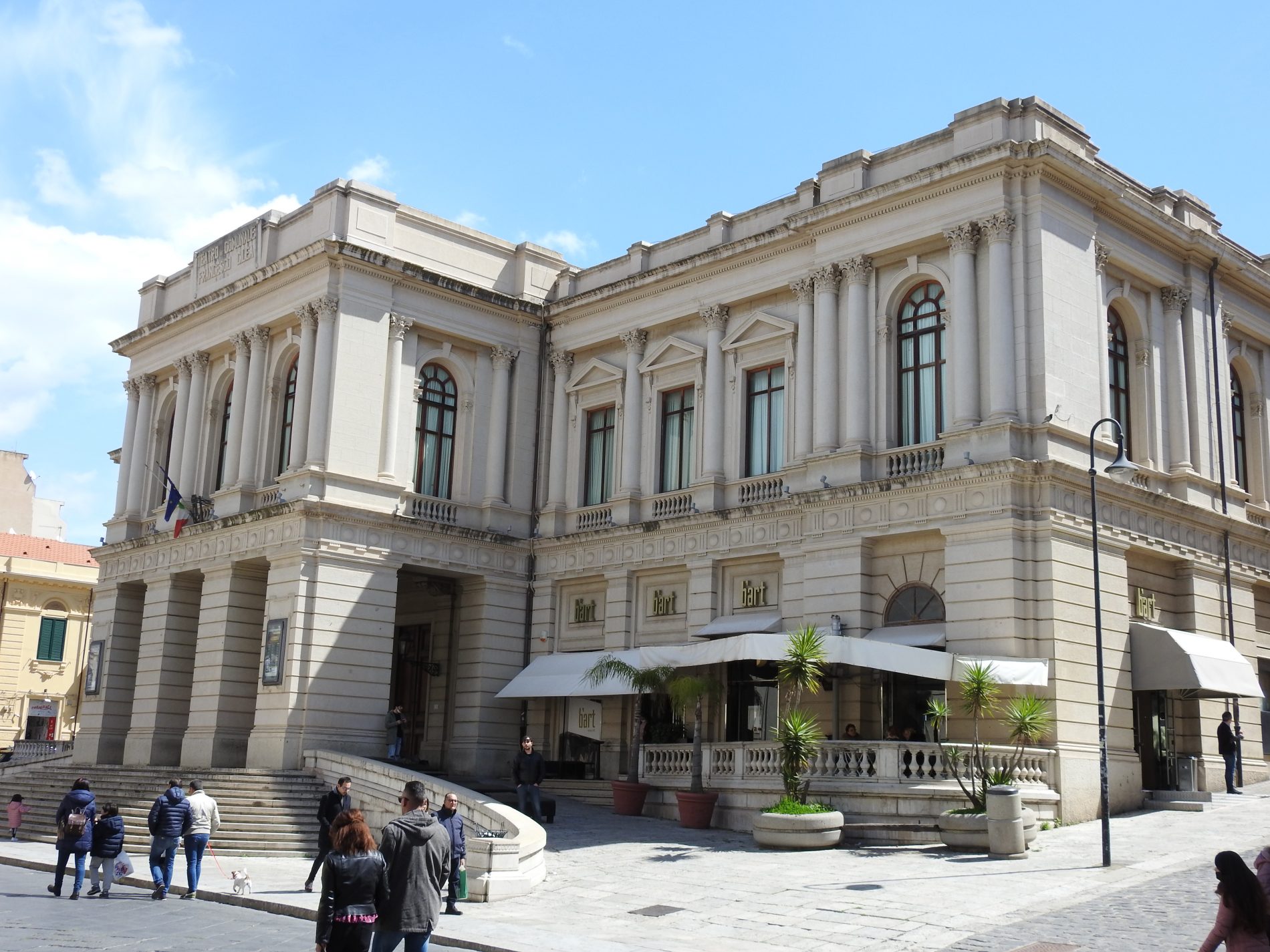 Alla scoperta di Reggio Calabria: il centro storico, il teatro-museo e il Castello 1 reggio calabria teatro cilea