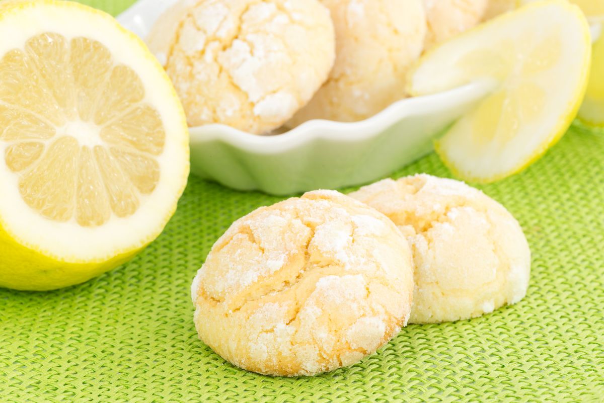 Biscotti al limone, i dolcetti morbidissimi e profumati 2 Ricetta biscotti al limone