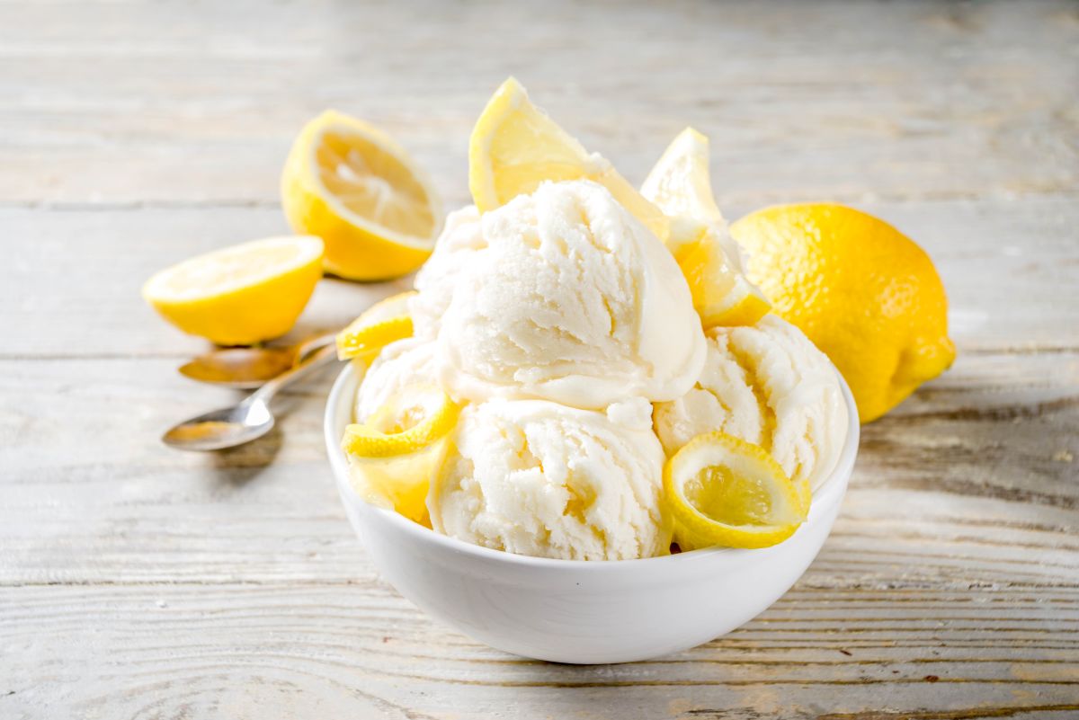 Gelato fatto in casa: come si prepara, calorie e tante ricette gustose 15 gelato al limone
