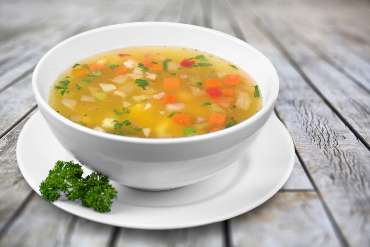 Dieta del minestrone: che cos'è, ingredienti, menù settimanale e controindicazioni 1 dieta del minestrone: ricetta