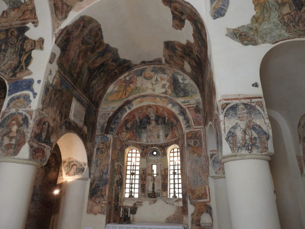 Alla scoperta di Otranto: il gioiello del Salento 9 otranto basilica bizantina di s. pietro 1