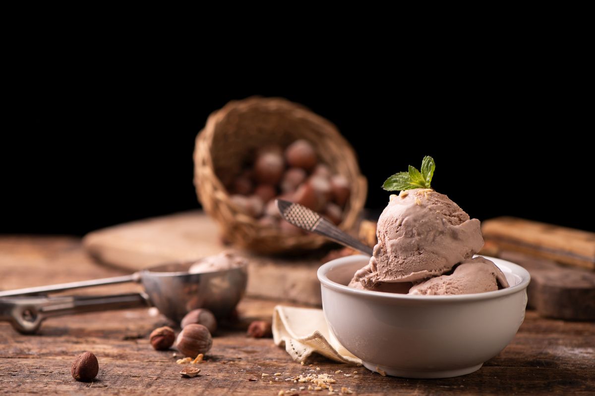 Gelato alla nocciola, il dessert fresco, goloso e genuino 1 Ricetta gelato alla nocciola