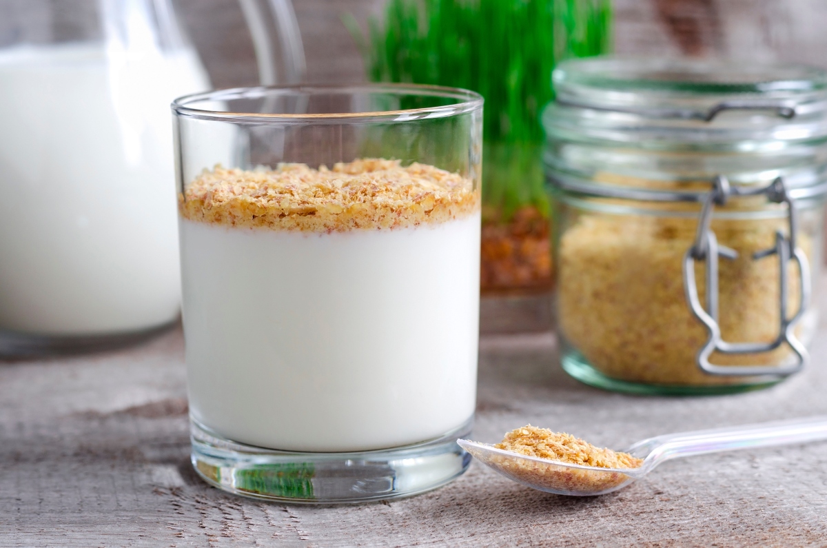 Germe di grano: che cos'è, proprietà e benefici, usi, ricette, controindicazioni 3 fiocchi di germe di grano: usi in cucina