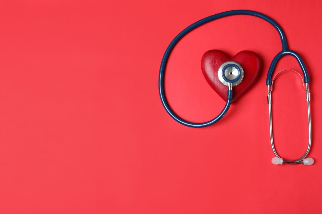 Soffio al cuore: che cos'è, sintomi, cause, rischi e trattamenti 5 soffio al cuore: cure