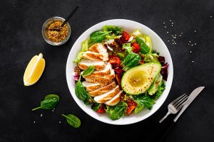 Ricette con pollo: sane, leggere e ricche di sapore, tanti modi per cucinarlo