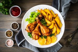 Cosce di pollo al forno, un secondo appetitoso e nutriente