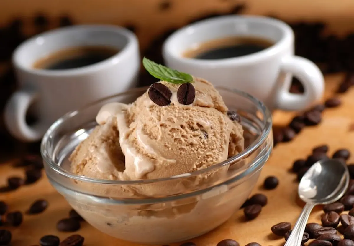 Caffè: shakerato, freddo, alla napoletana o americana, scopri tutto sulla bevanda più bevuta al mondo 4 gelato al caffè: ricetta