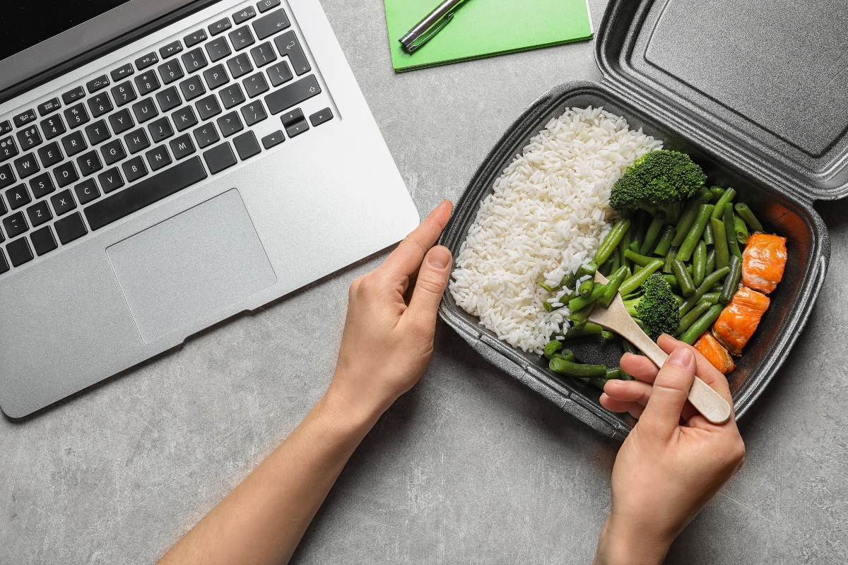 Dieta del riso: che cos'è, come funziona, schema e fasi, cosa mangiare, esempio di menù settimanale, controindicazioni 1 riso: benefici