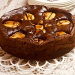 Torta di mele e cioccolato, la ricetta di un dolce goloso 1 Torta di mele e cioccolato ricetta