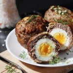 Uova alla scozzese, un secondo insolito, leggero e gustoso 1 Uova alla scozzese ricetta