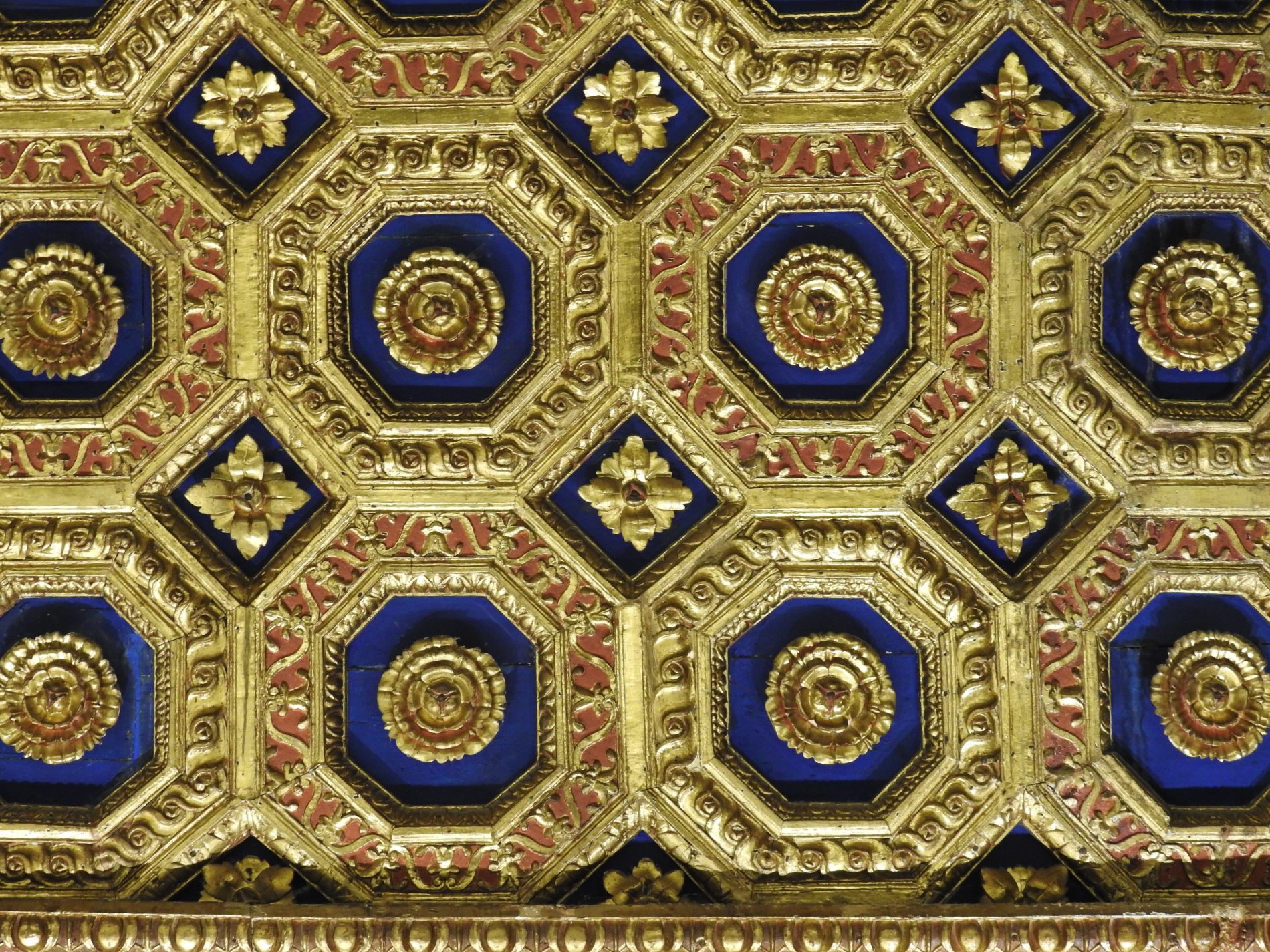 Alla scoperta delle Cento e Una Meraviglie di Gaeta 8 Gaeta cappella d'oro interno