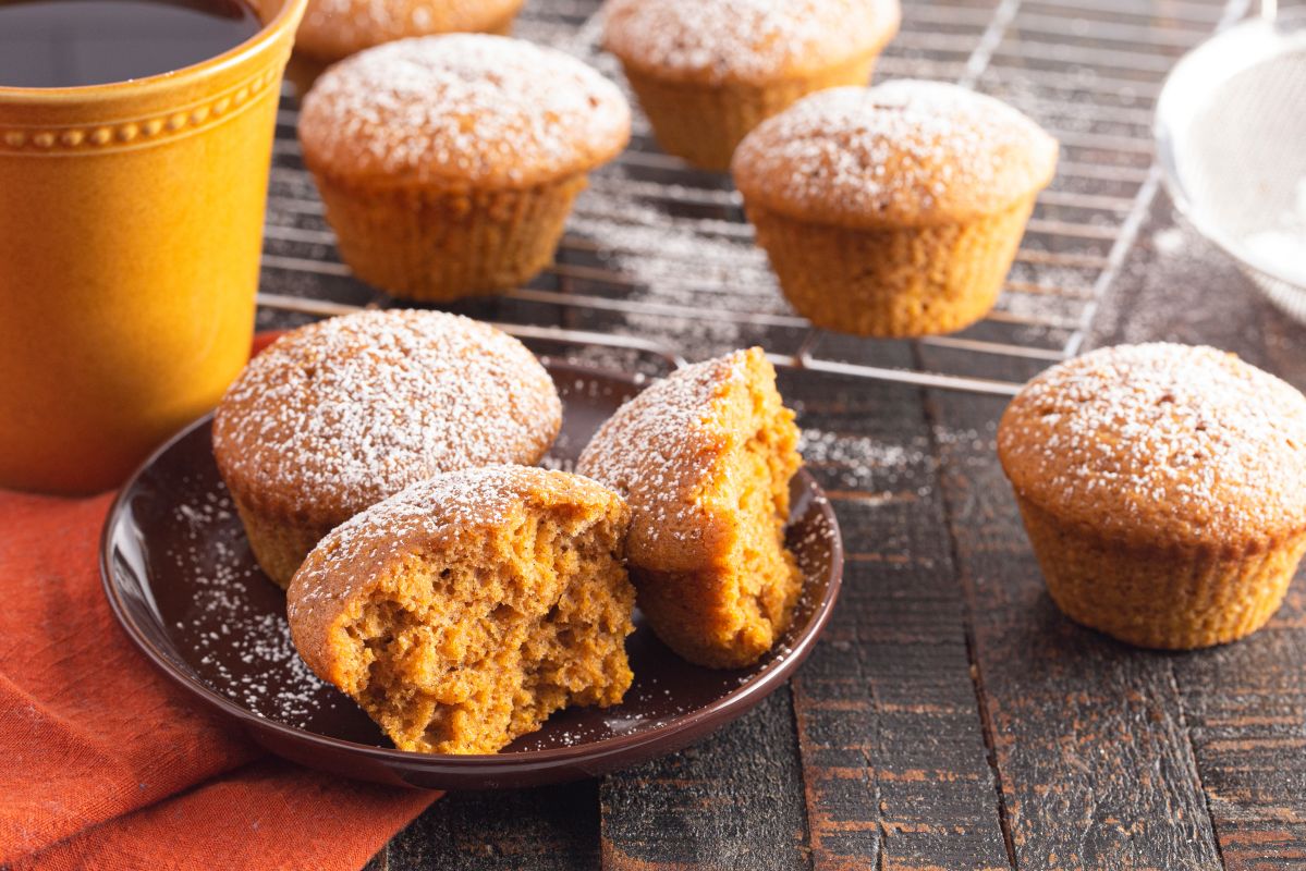 Muffin alla zucca, i dolcetti perfetti per la prima colazione 6 muffin alla zucca nelle diete e nei menù