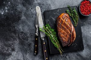 Petto d&rsquo;anatra, la ricetta facile all&rsquo;aceto balsamico