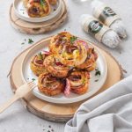 Rustici con ricotta e Salame Cacciatore Italiano, lo sfizioso finger food per i tuoi aperitivi 2 rustici-salame-ricotta-ricetta