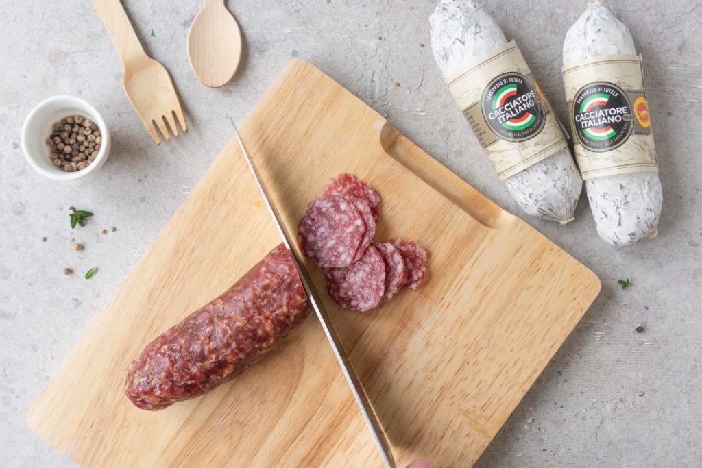 Rustici con ricotta e Salame Cacciatore Italiano, lo sfizioso finger food per i tuoi aperitivi 4 rustici step3