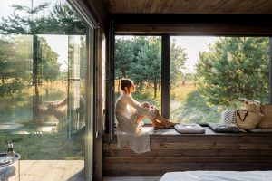 Solitudine: che cos&rsquo;&egrave;, cause, tipi e come capire quando &egrave; patologica, come uscirne