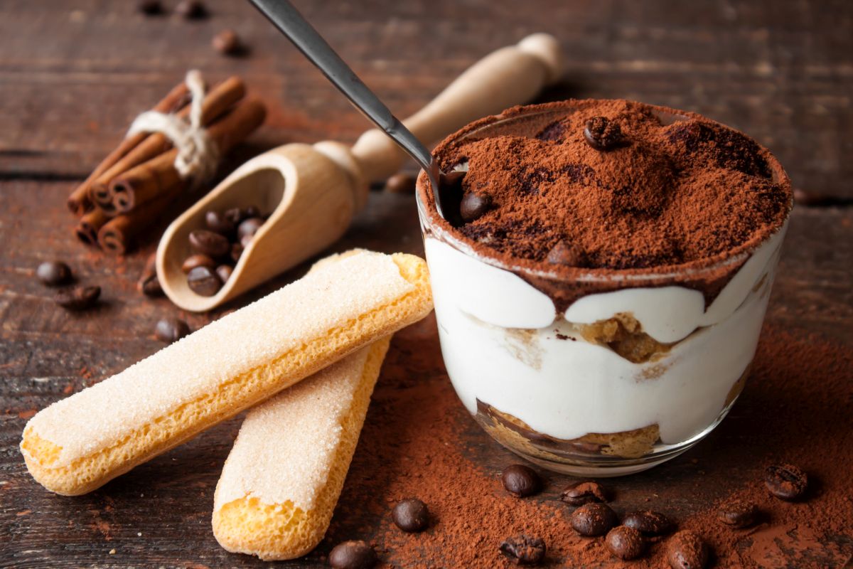 Tiramisù senza uova e mascarpone, la versione più leggera del dolce classico 6 tiramisù senza uova dieta