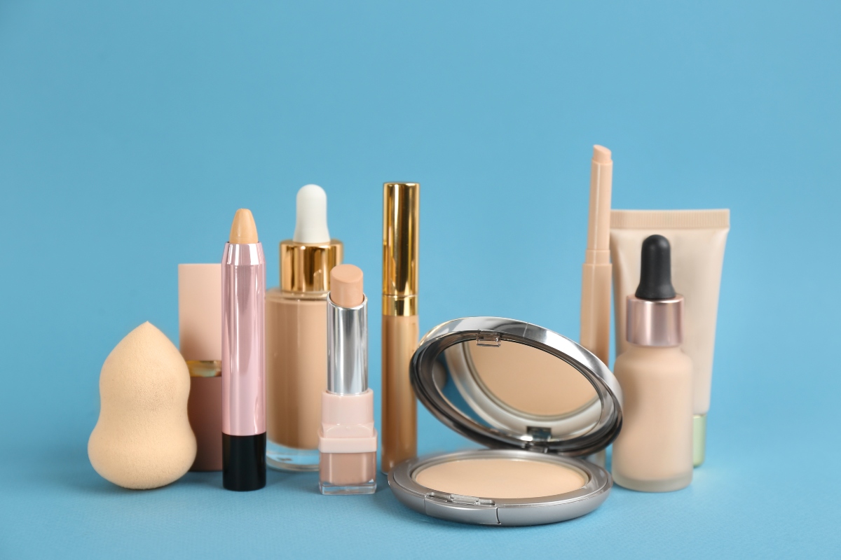Fondotinta: perché è alla base del make-up, come applicarlo e i migliori selezionati da Melarossa 2 fondotinta: come applicarlo