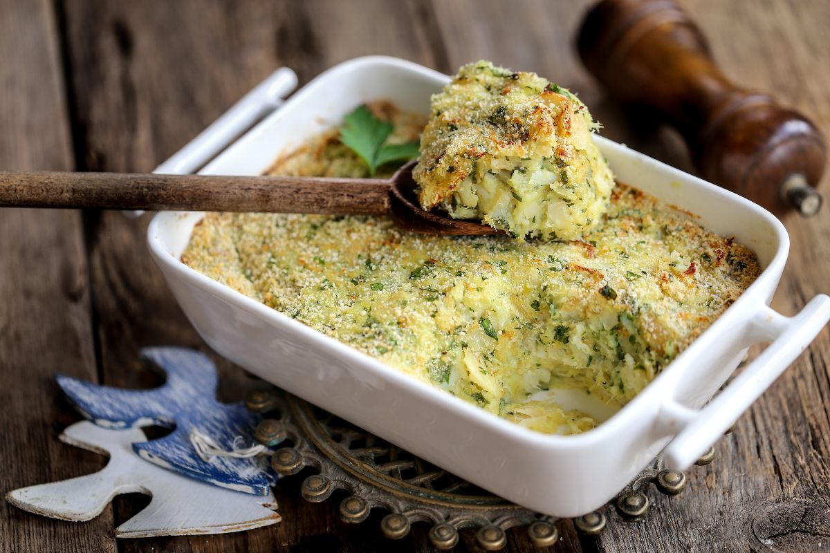 Merluzzo: che cos'è, differenze con il baccalà, valori nutrizionali, benefici, come pulirlo e cucinarlo, le migliori ricette 8 merluzzo al forno con patate
