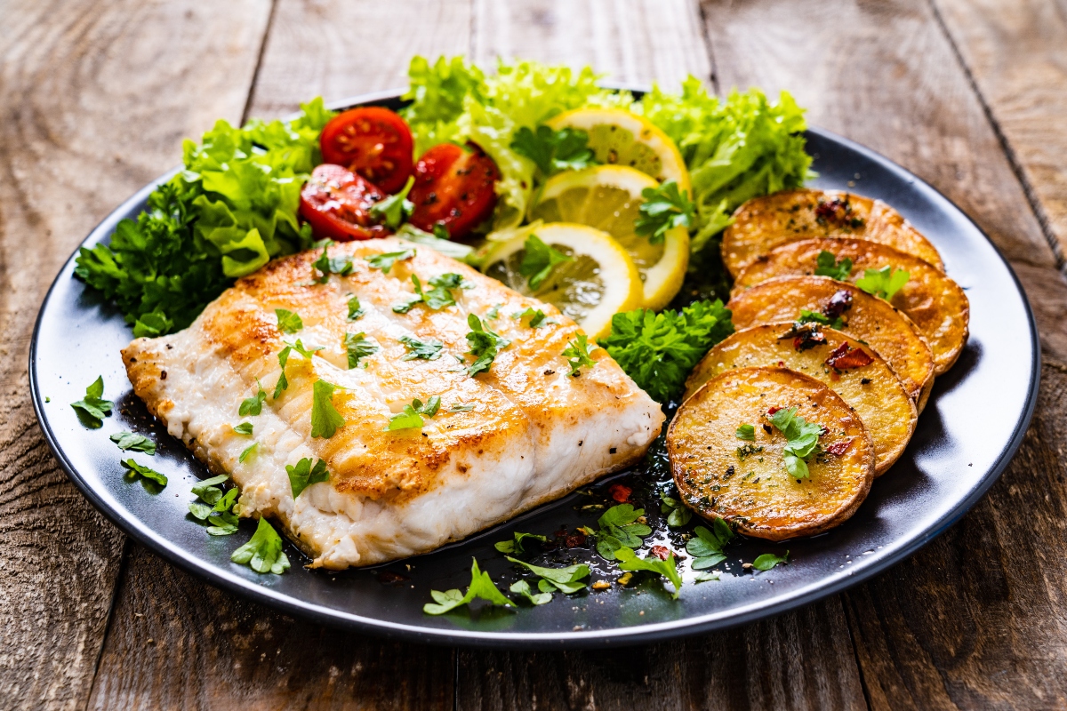Merluzzo: che cos'è, differenze con il baccalà, valori nutrizionali, benefici, come pulirlo e cucinarlo, le migliori ricette 7 merluzzo al limone
