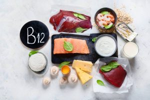 Alimenti ricchi di vitamina B12: top 20, sintomi da carenza e integratori