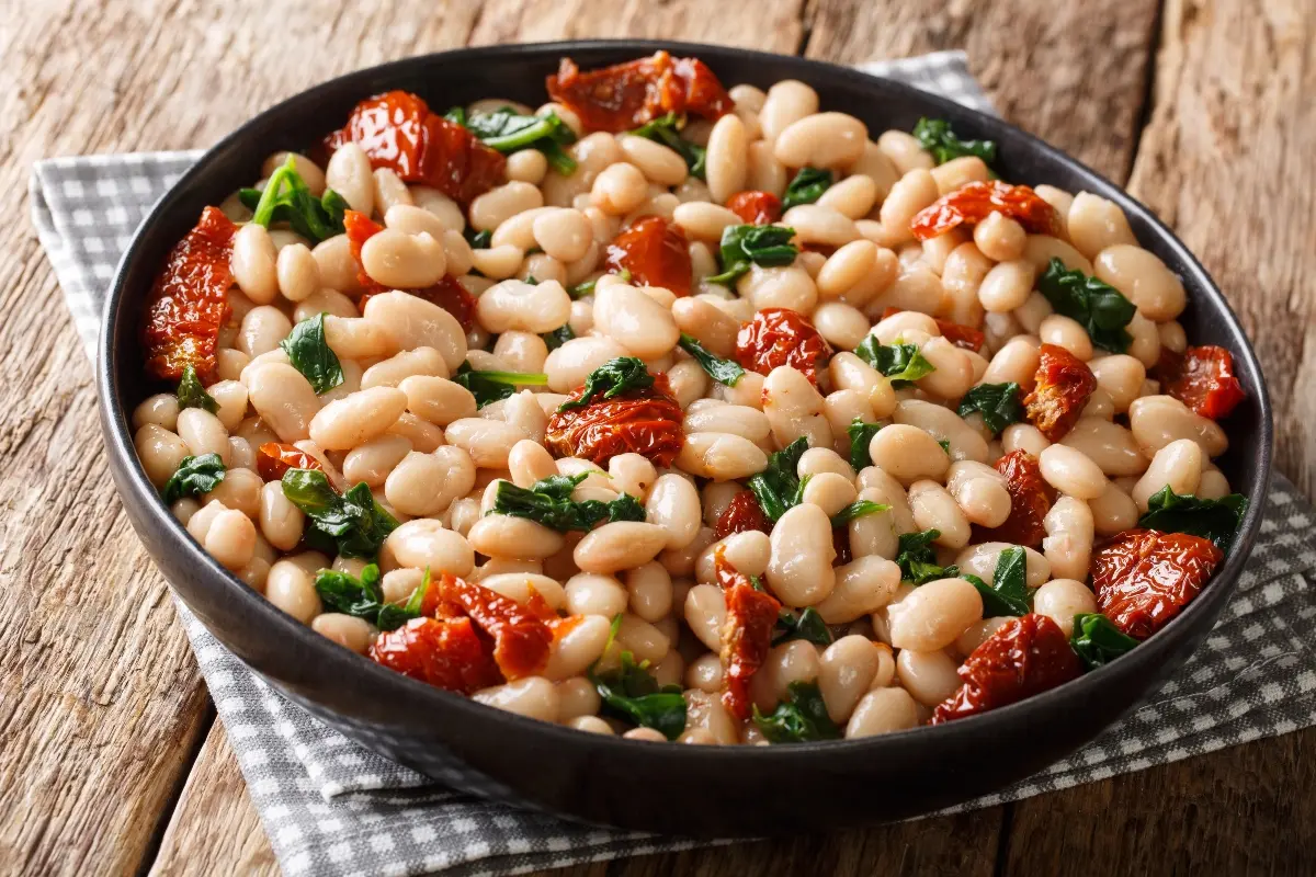 Fagioli: cosa sono, varietà, proprietà, benefici e ricette 8 fagioli benefici a dieta