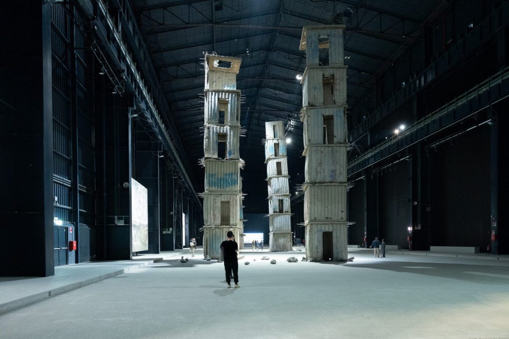Alla scoperta della Bicocca a Milano 9 i sette pilastri di Kiefer 3