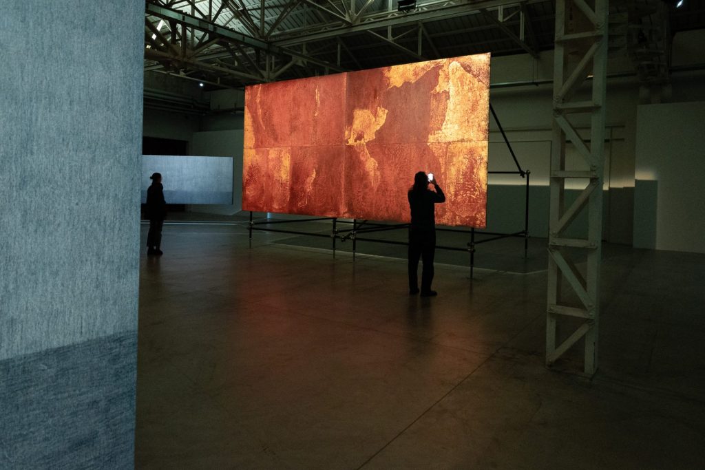 Alla scoperta della Bicocca a Milano 16 la mostra di Tosatti 4