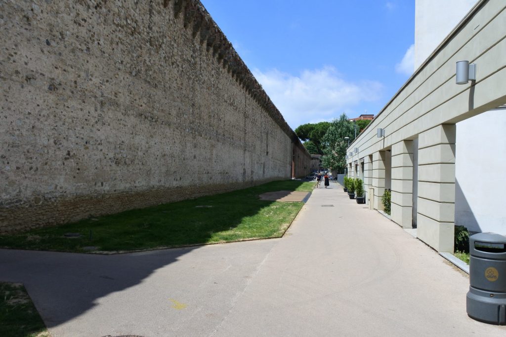 Alla scoperta di Prato e dei suoi segreti nascosti 8 prato mura centro storico zona area campolmi