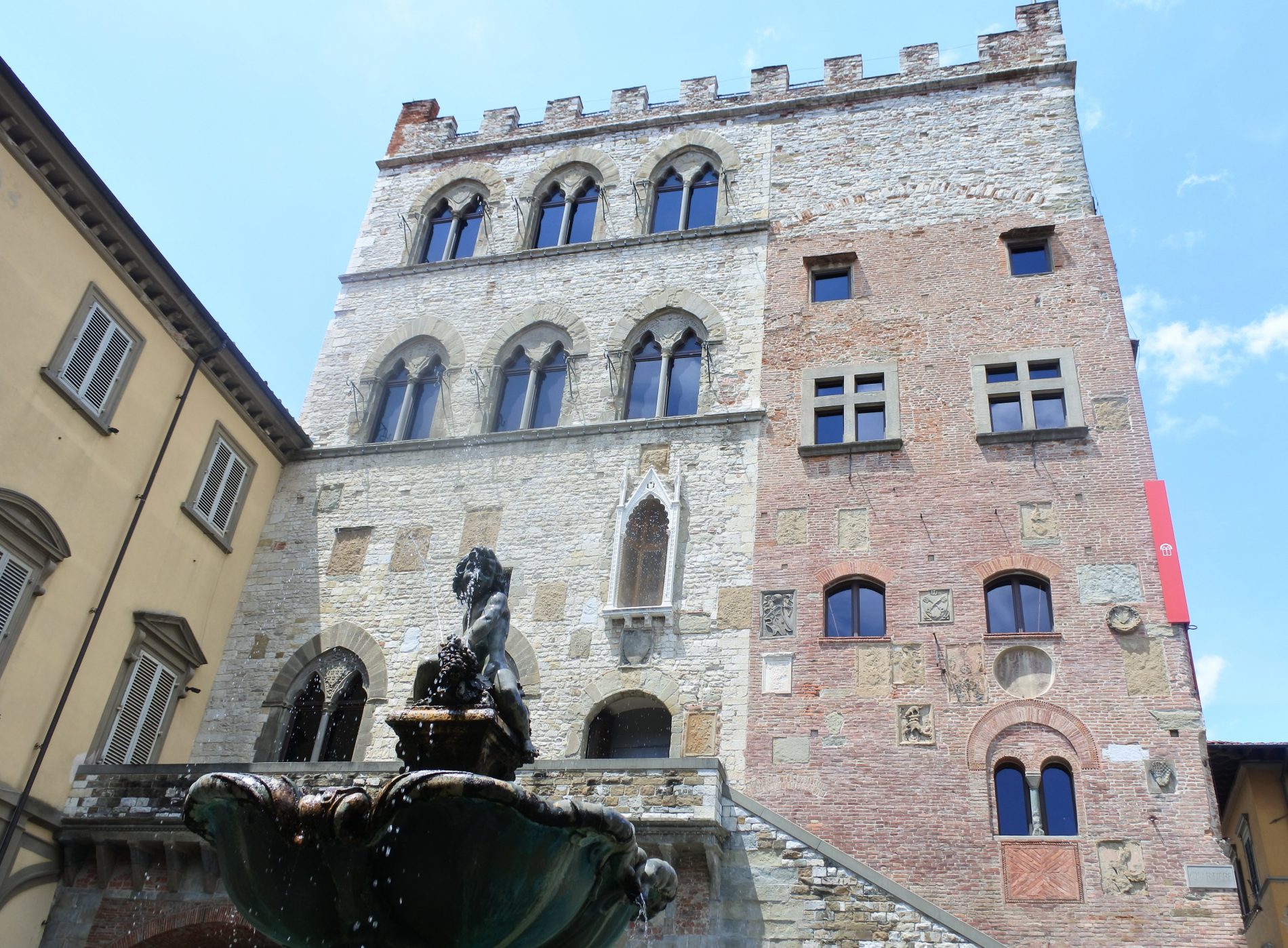 Alla scoperta di Prato e dei suoi segreti nascosti 3 prato: palazzo pretorio