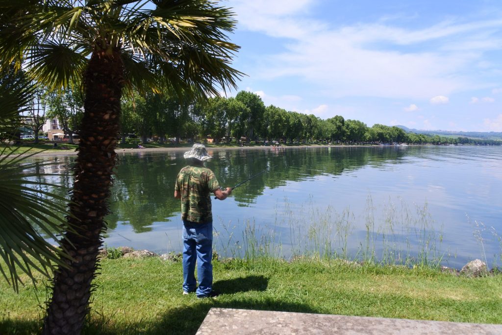Alla scoperta del lago di Bolsena, Capodimonte e Marta 2 capodimonte spiaggia