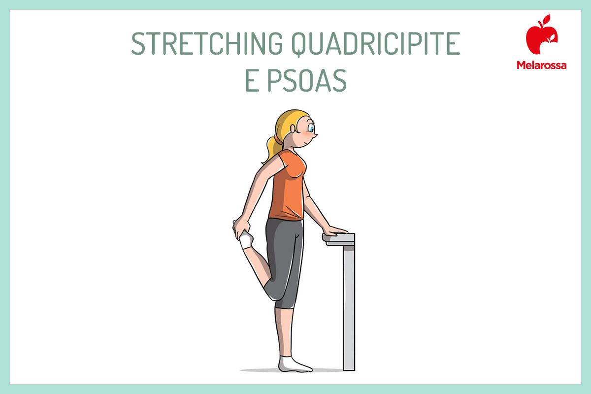 Stretching: che cos'è, benefici, i migliori esercizi per allungarti 5 illustrazione di una donna che esegue in piedi un esercizio di stretching portando la caviglia verso il gluteo- A destra logo Melarossa