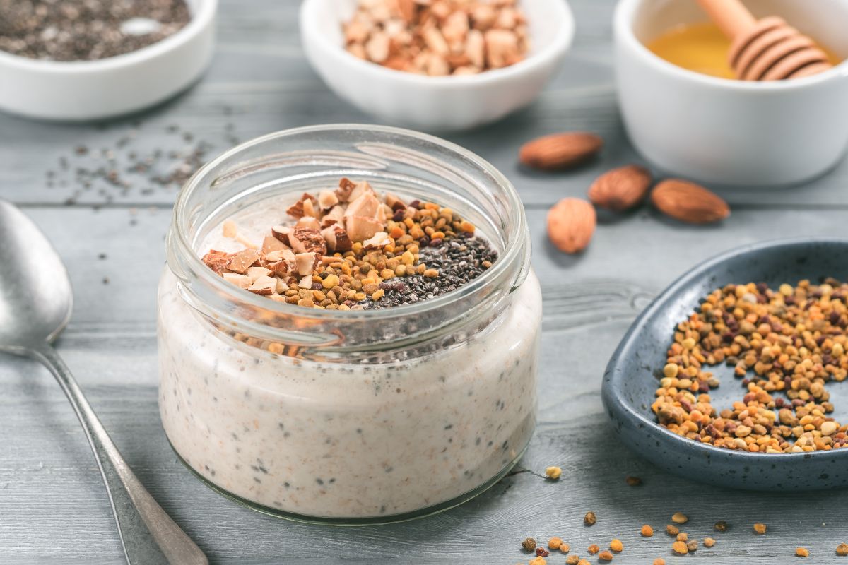 Overnight oats: la ricetta del porridge d'avena freddo 4 overnight oats recipes