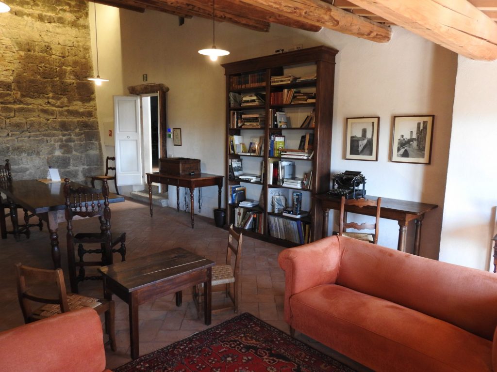 Alla scoperta di San Gimignano 8 Sa Gimigano torre Campatelli
