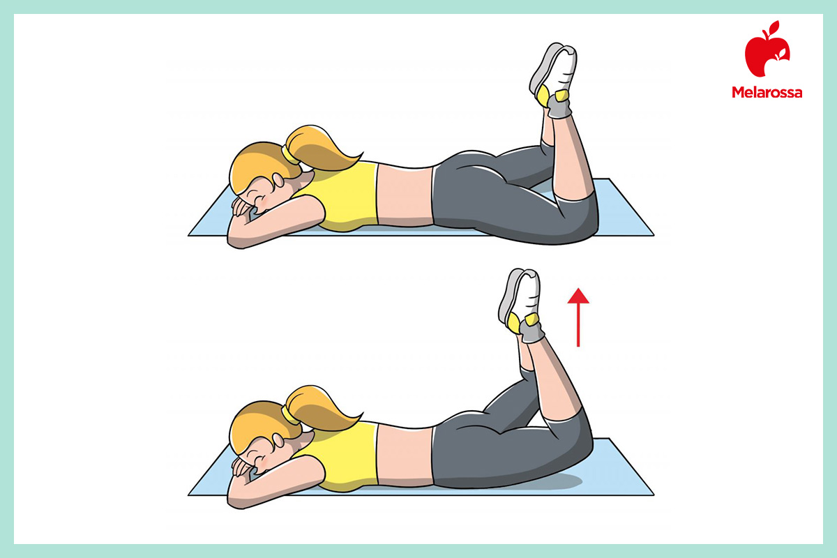Allenamento a corpo libero: esercizi total body per bruciare calorie 8 Illustrazione di pilates grasshopper per allenamento a corpo libero con sollevamento delle gambe da posizione prona.