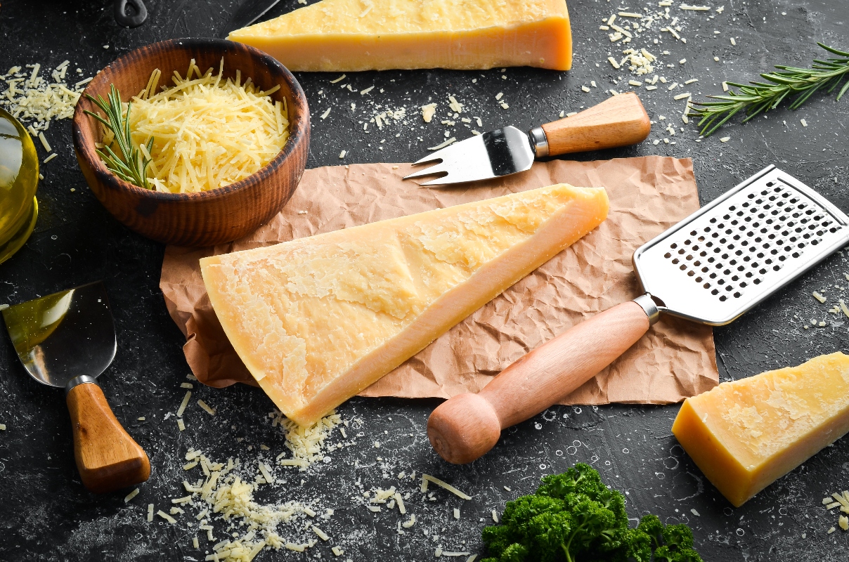 Parmigiano Reggiano: che cos'è, come si fa, benefici, valori nutrizionali e le migliori ricette 4 come inserire il parmigiano reggiano a dieta