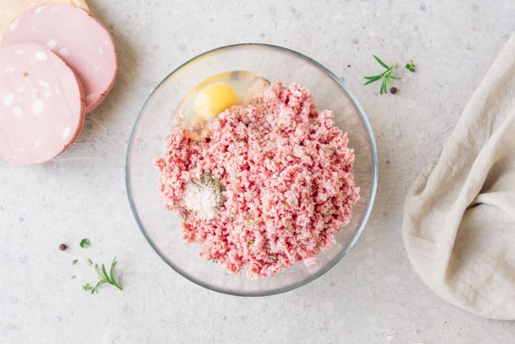 Polpette di Mortadella Bologna IGP: una ricetta golosa e intrigante 4 polpette di mortadella step2