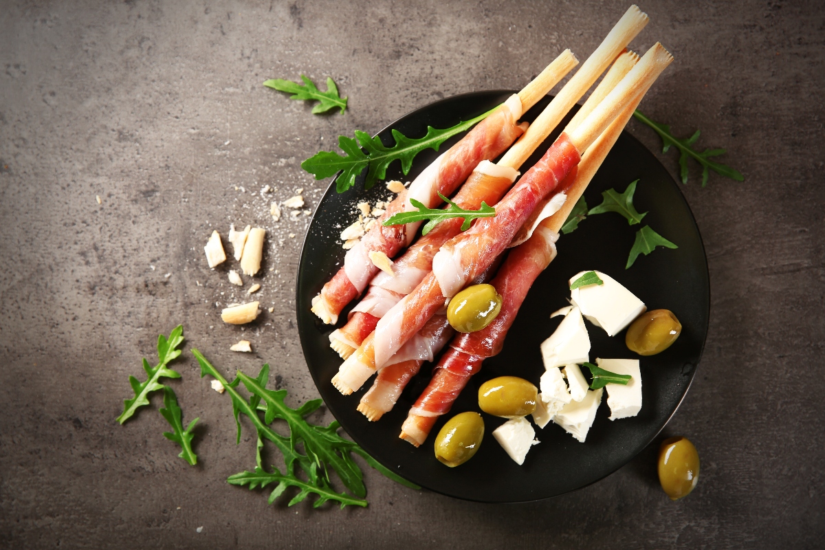 Prosciutto crudo: calorie e proprietà nutrizionali, come inserirlo a dieta, benefici e le migliori ricette 3 prosciutto crudo: come inserirlo a dieta
