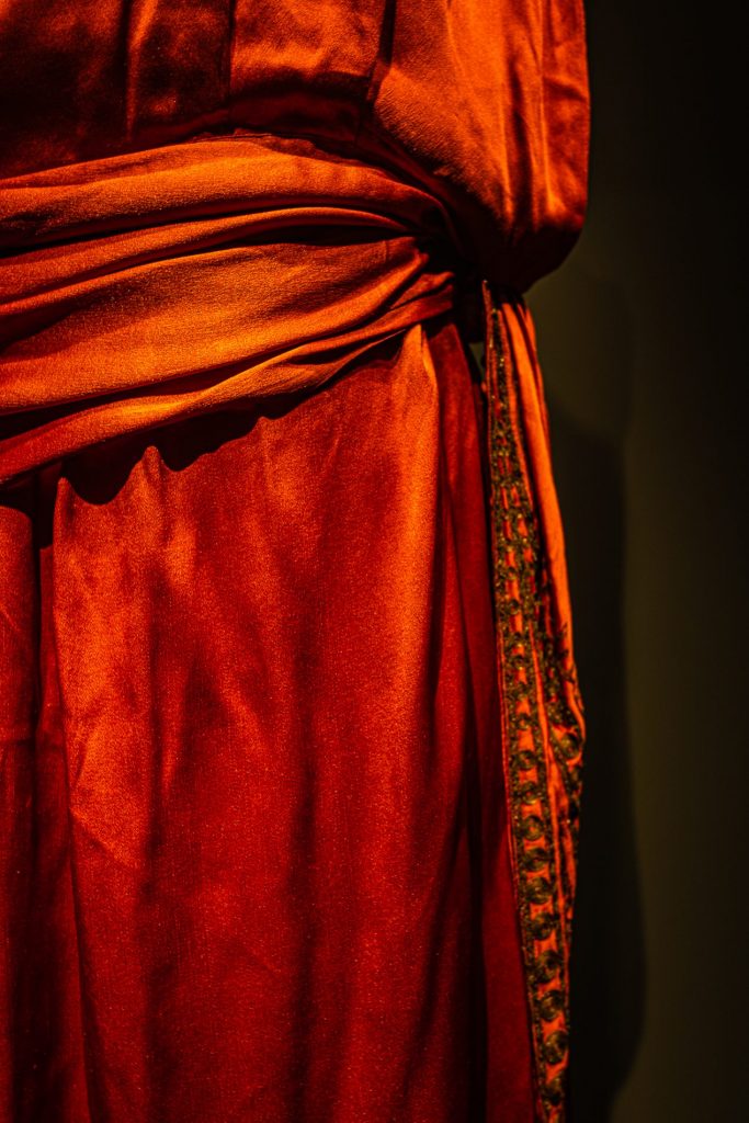 Parigi: tris di mostre in un piccolo grande museo parigino 21 i colori della moda 2