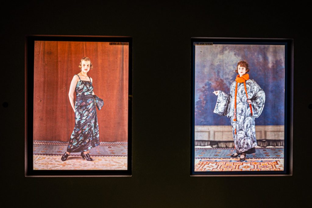 Parigi: tris di mostre in un piccolo grande museo parigino 27 i colori della moda 8