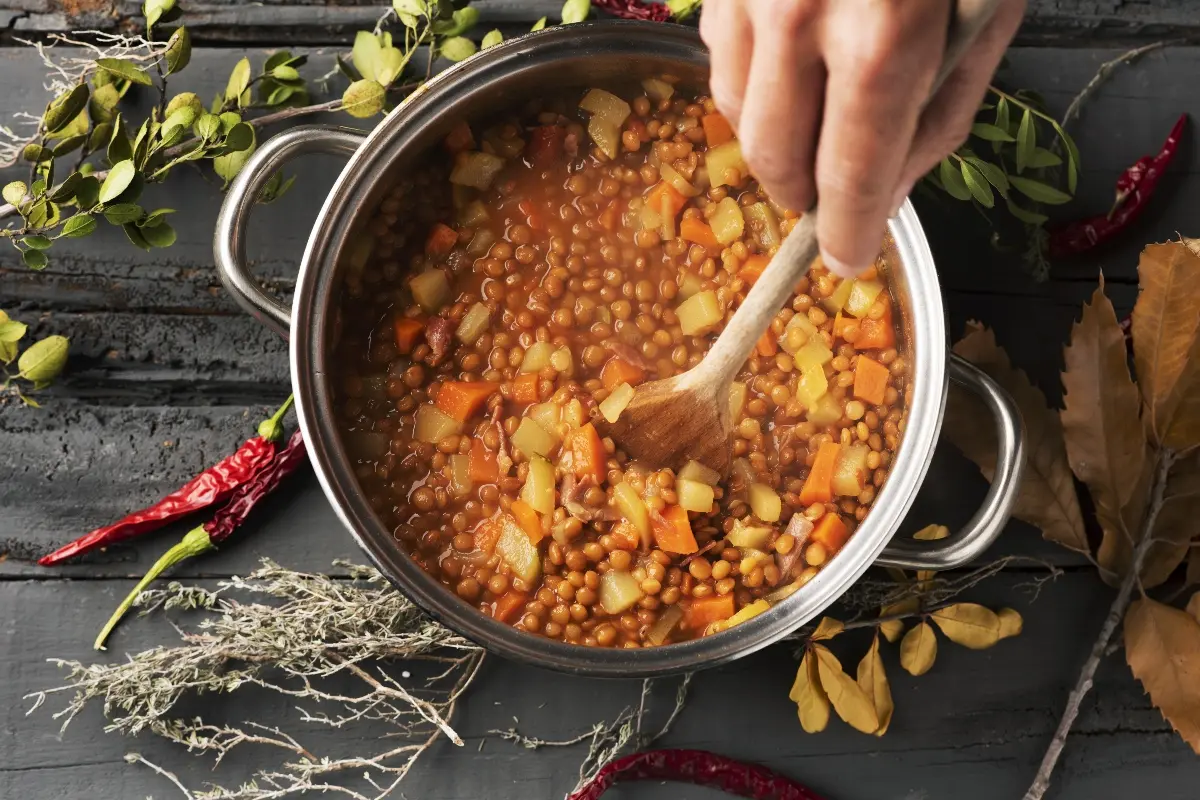 Lenticchie: cosa sono, proprietà, come cucinarle e le migliori ricette 4 ricette con lenticchie