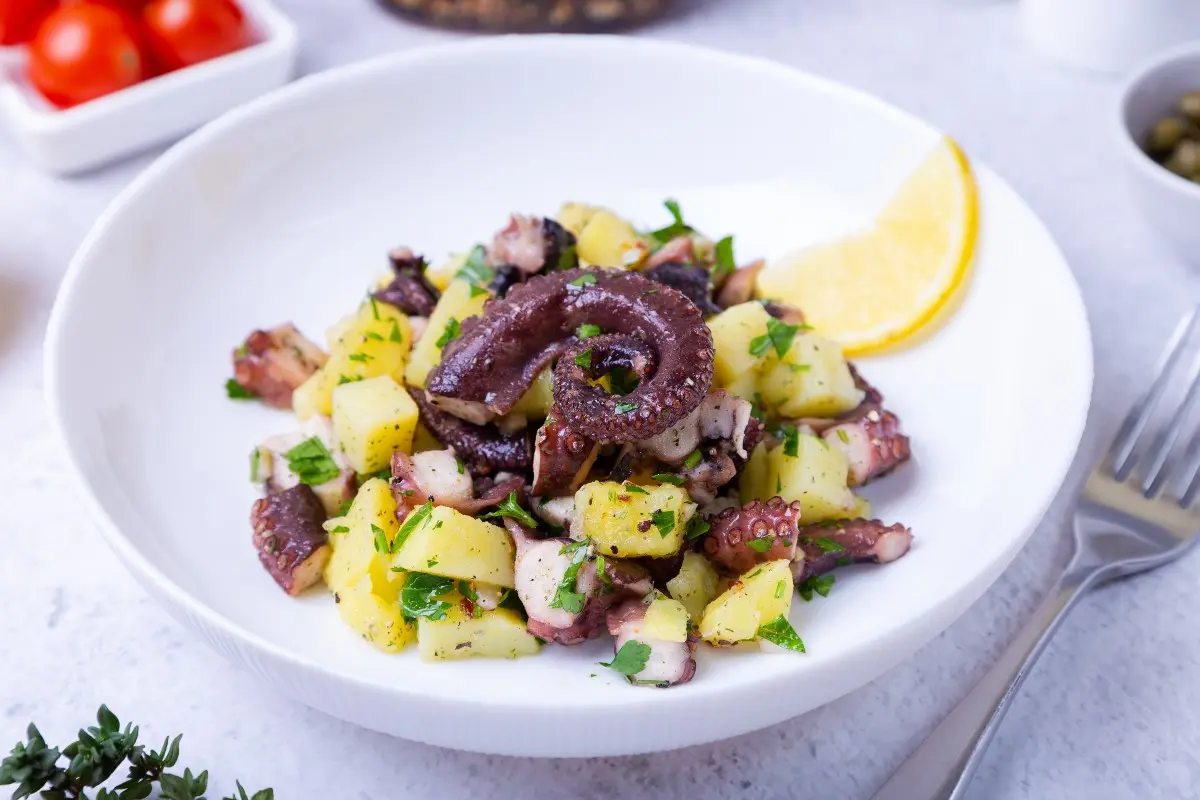 Menù di Natale senza glutine: ricette gluten free e abbinamenti consigliati per celiaci 6 insalata di polpo e patate