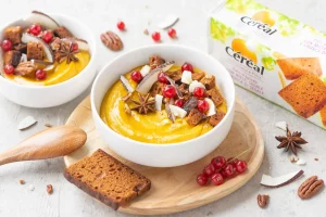 Pumpkin breakfast bowl al pain d&rsquo;epices