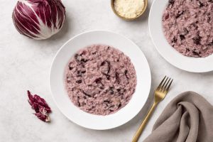 Risotto al radicchio rosso: la ricetta facile e cremosa step by step