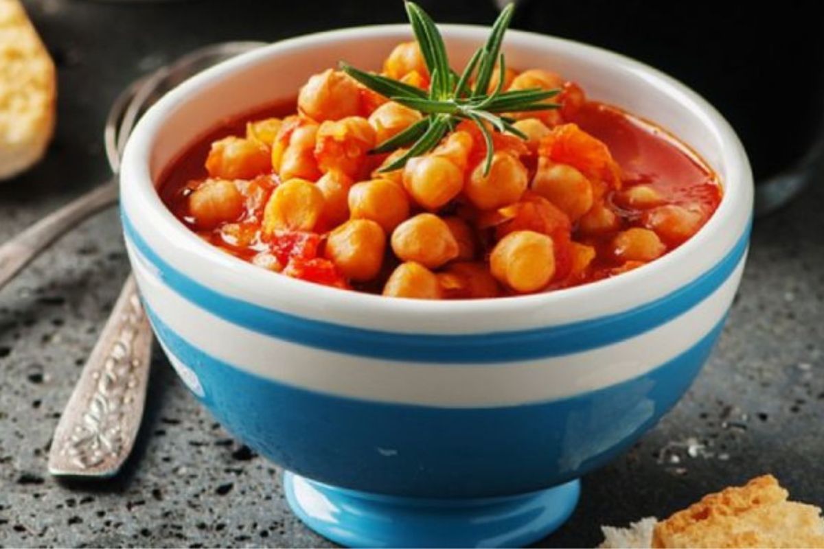 Minestre e zuppe: ricette da gustare quando fa freddo e non solo 3 zuppa di ceci