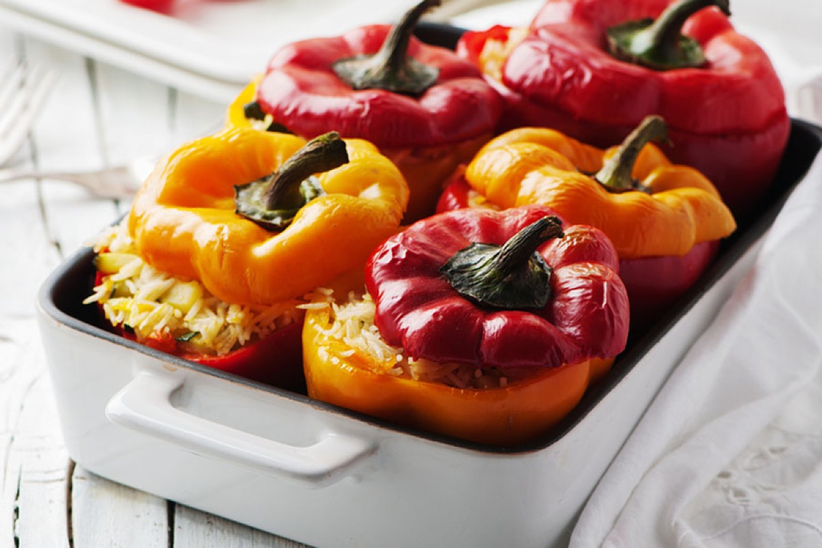 Le migliori ricette vegetariane: idee facili e gustose 13 teglia con peperoni ripieni di riso